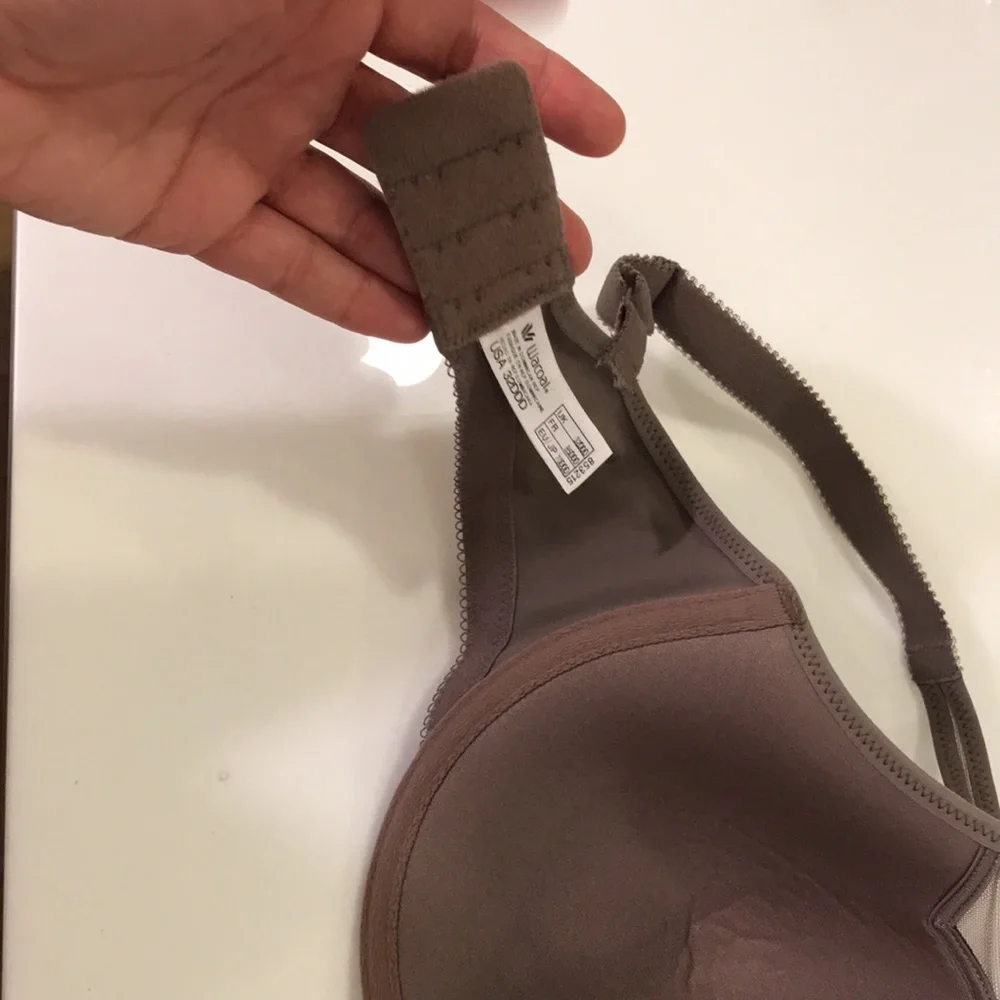RARE! NWOT Body by Wacoal Seamless Underwire T-Shirt Bra in Cappuccino - 32DDD